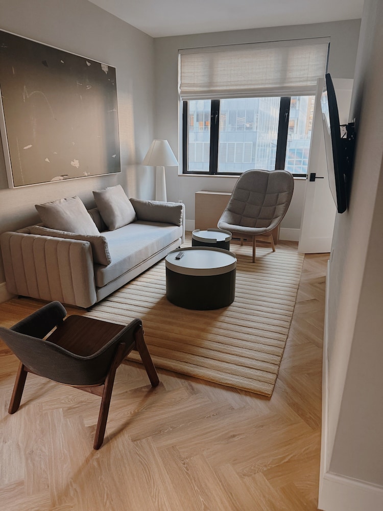 Penthouse (Suite)