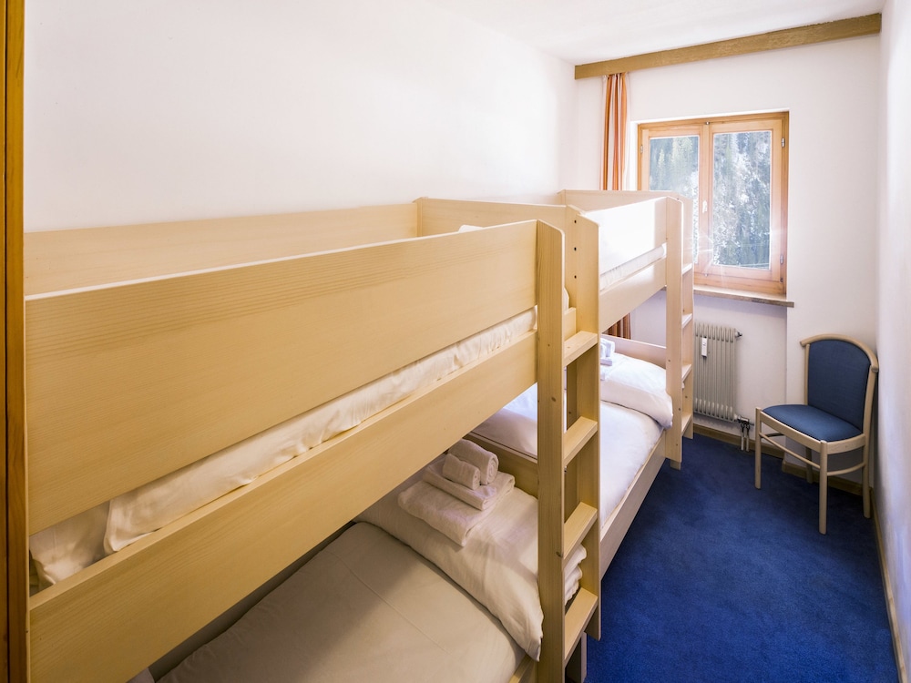 Economy Room, 1 Bedroom (2 Adulti + 2 bambini) photo 2
