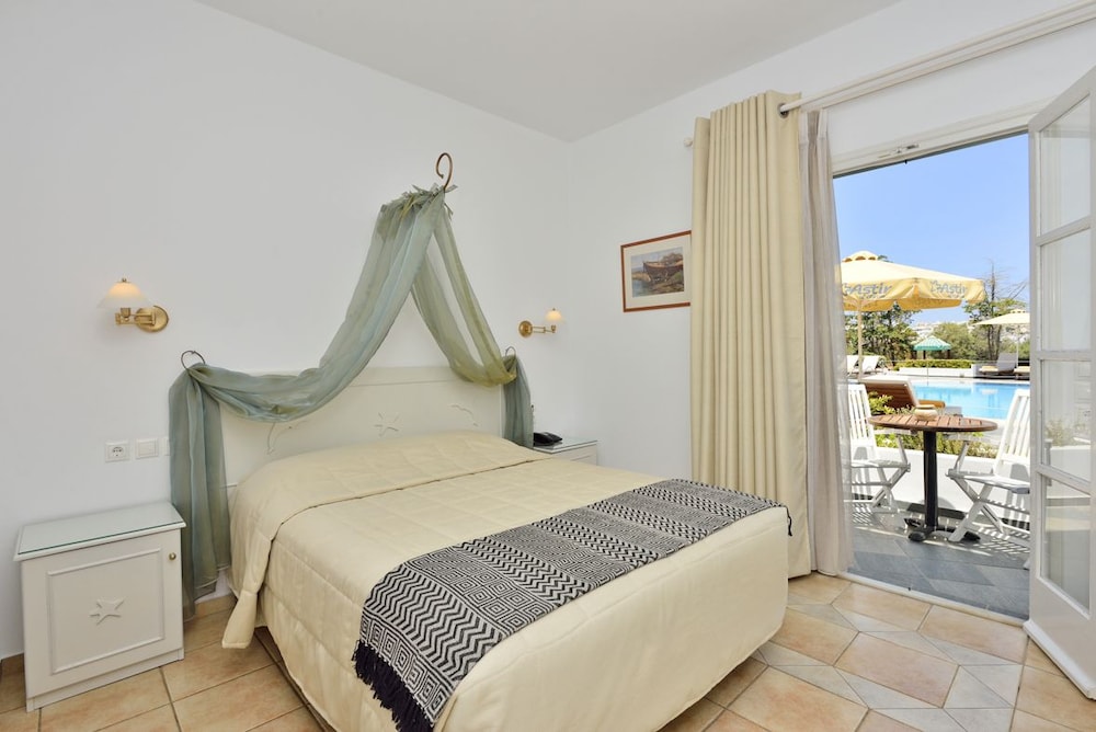 Suite, 1 Bedroom, Bathtub photo 1