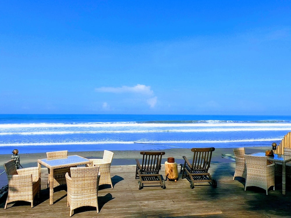 Two villas by the ocean Keong & Nixie 4BR photo 1