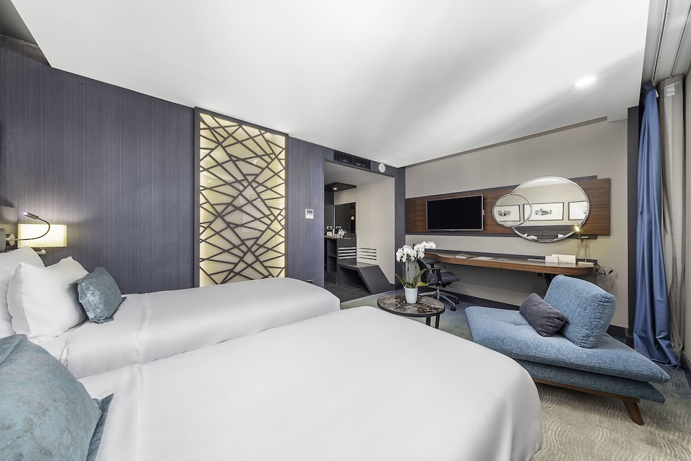 Superior Room photo 2