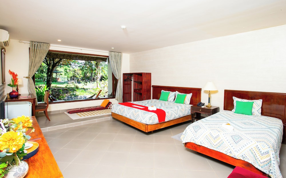SUITE photo 3