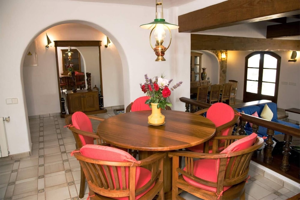 Villa (4 Bedrooms) photo 3