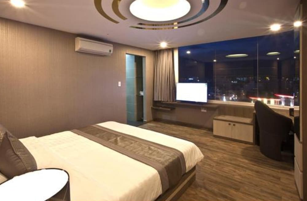 Deluxe Double or Twin Room, Sea View photo 2