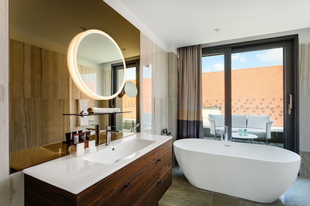 Executive with terrace - Photo 6