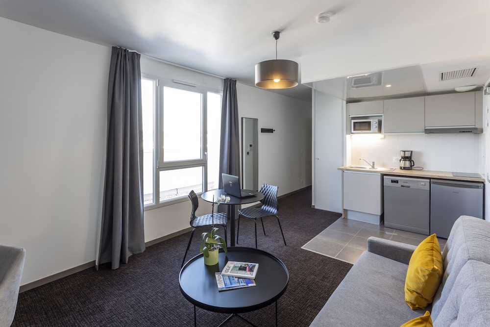 Standard Apartment - Photo 1