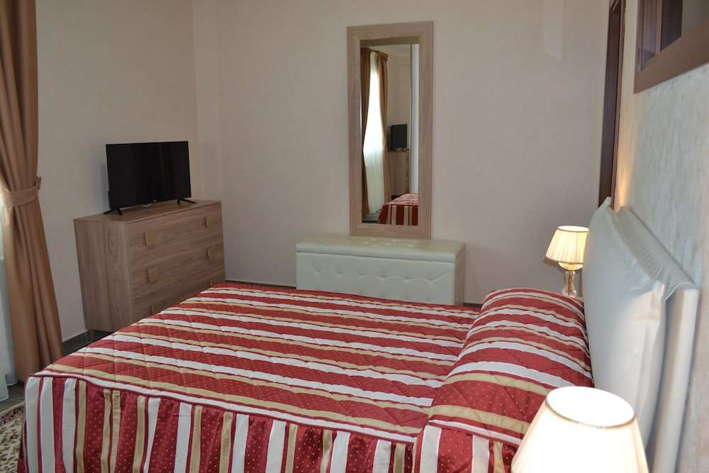 Twin Room (Ii) photo 3