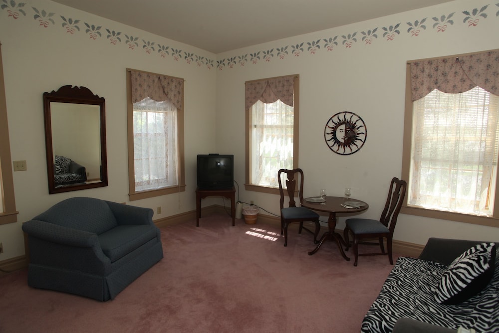 The Heartwood photo 2