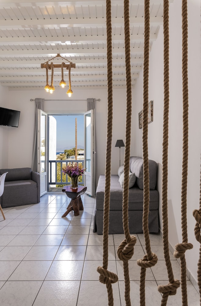 Superior Apartment, Sea View (For 4)