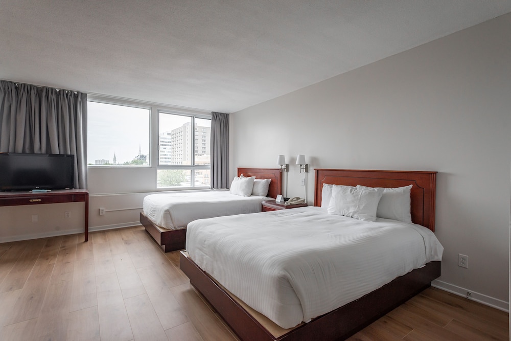 Superior Room, 2 Queen Beds - Photo 8