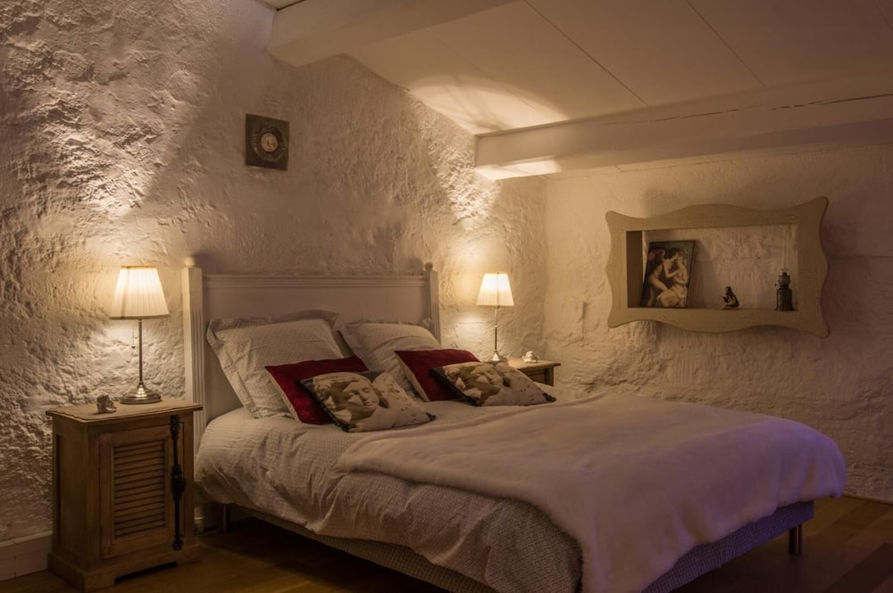 Deluxe Triple Room, Garden View