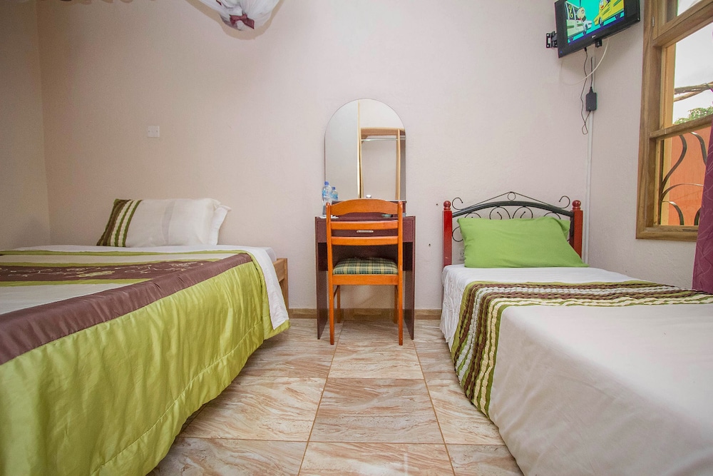 Standard Twin Room, 2 Twin Beds photo 1