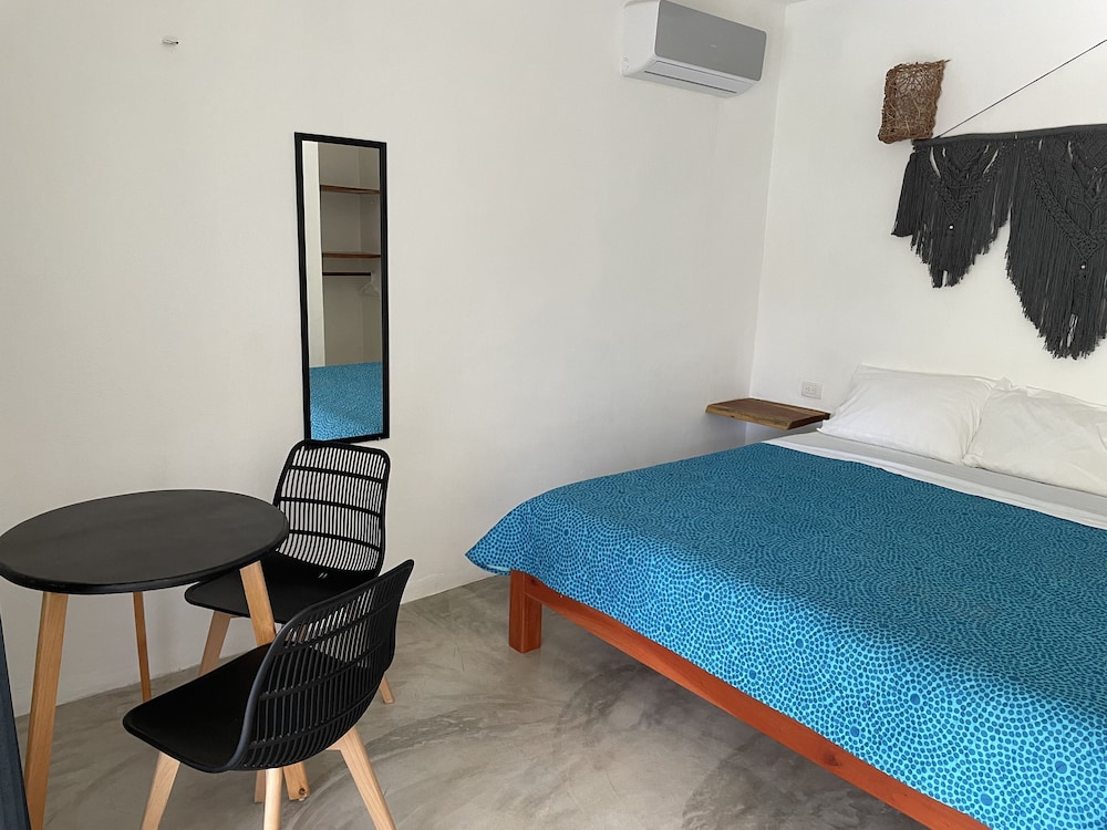 Room photo 2