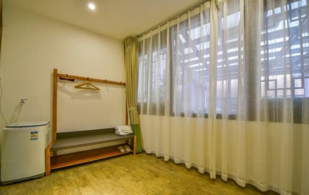 Family Suite(Chinese Domestic Guest Only) photo 2