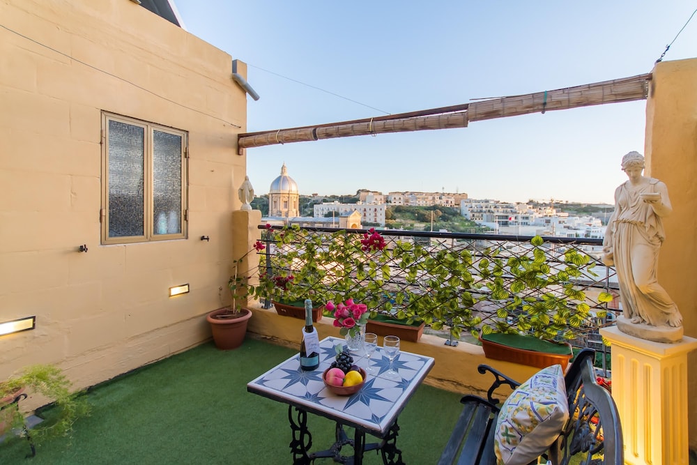 House photo 2