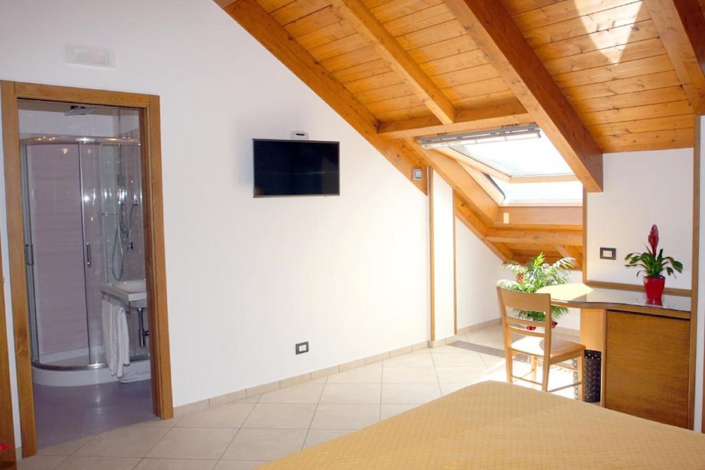 Double Room (San Lazzaro) photo 2