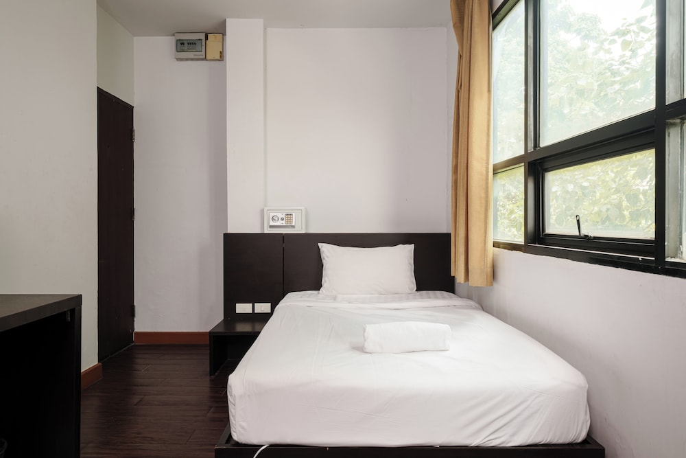 Deluxe Single Room photo 3
