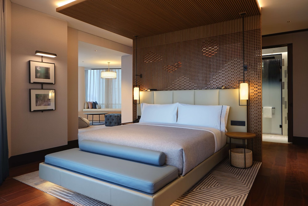 Panorama Lake View Suite - Photo 2