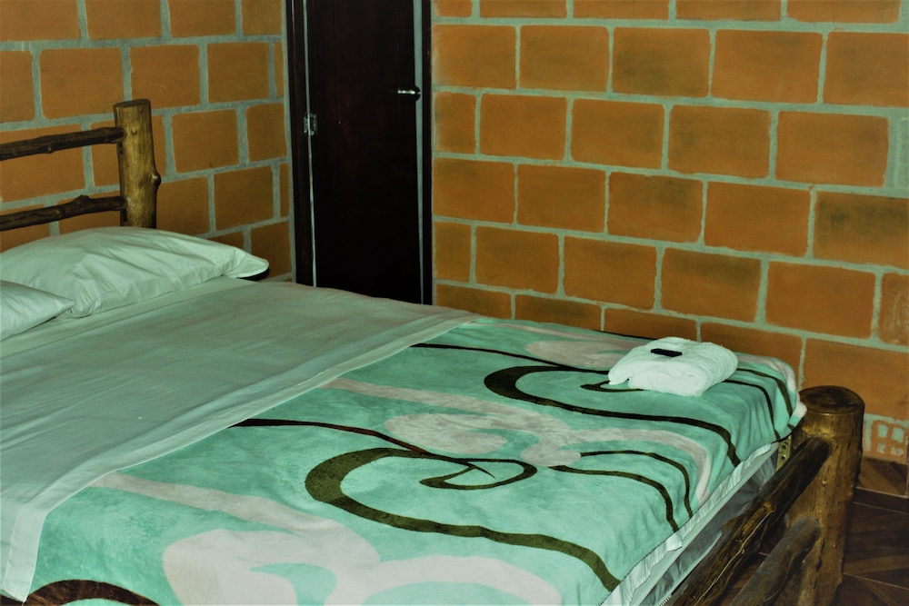 Double Room, 1 Double Bed, Mountain View (No TV) photo 1