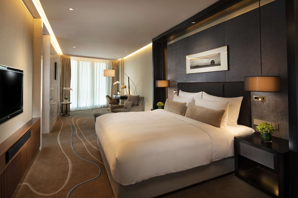 Superior Suite, Lake View photo 1