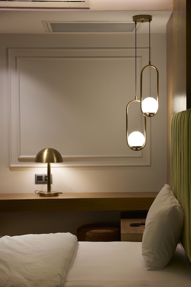 Superior Triple Room photo 2
