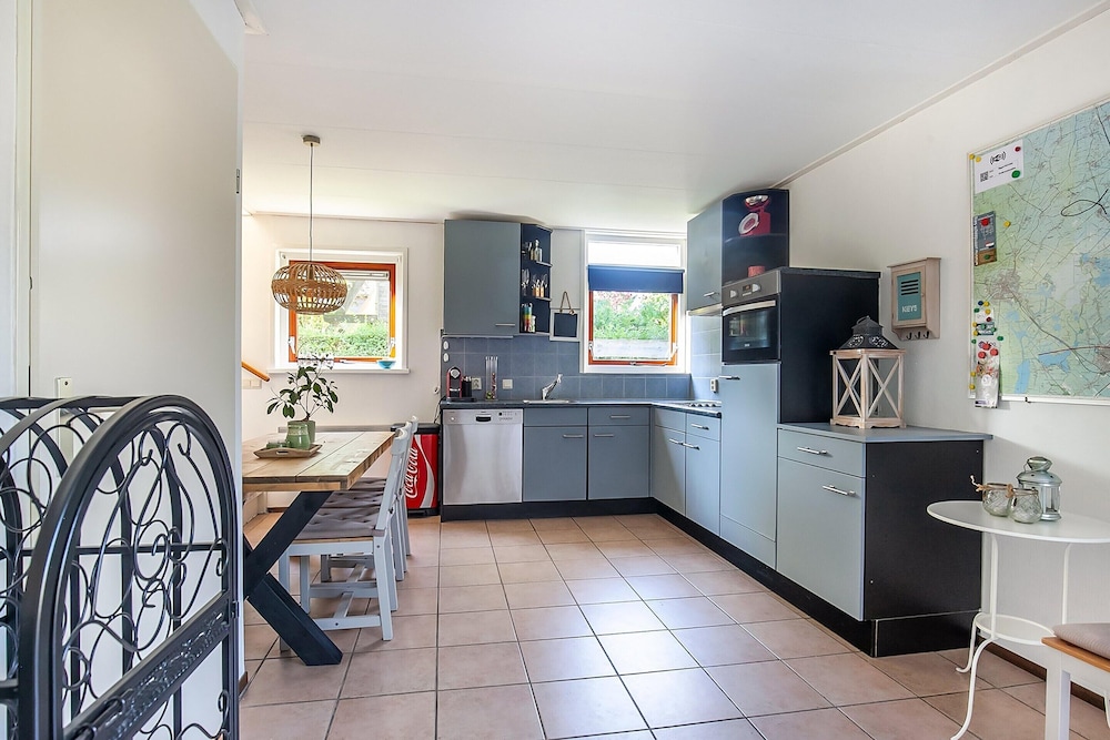 Classic House, 3 Bedrooms photo 2