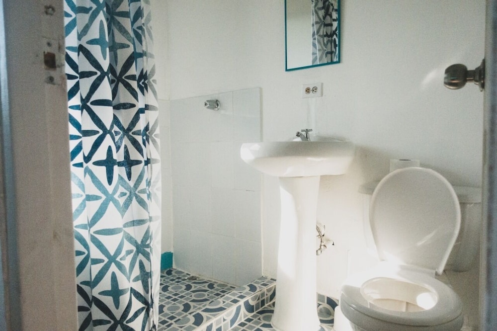 Basic Double Room photo 2