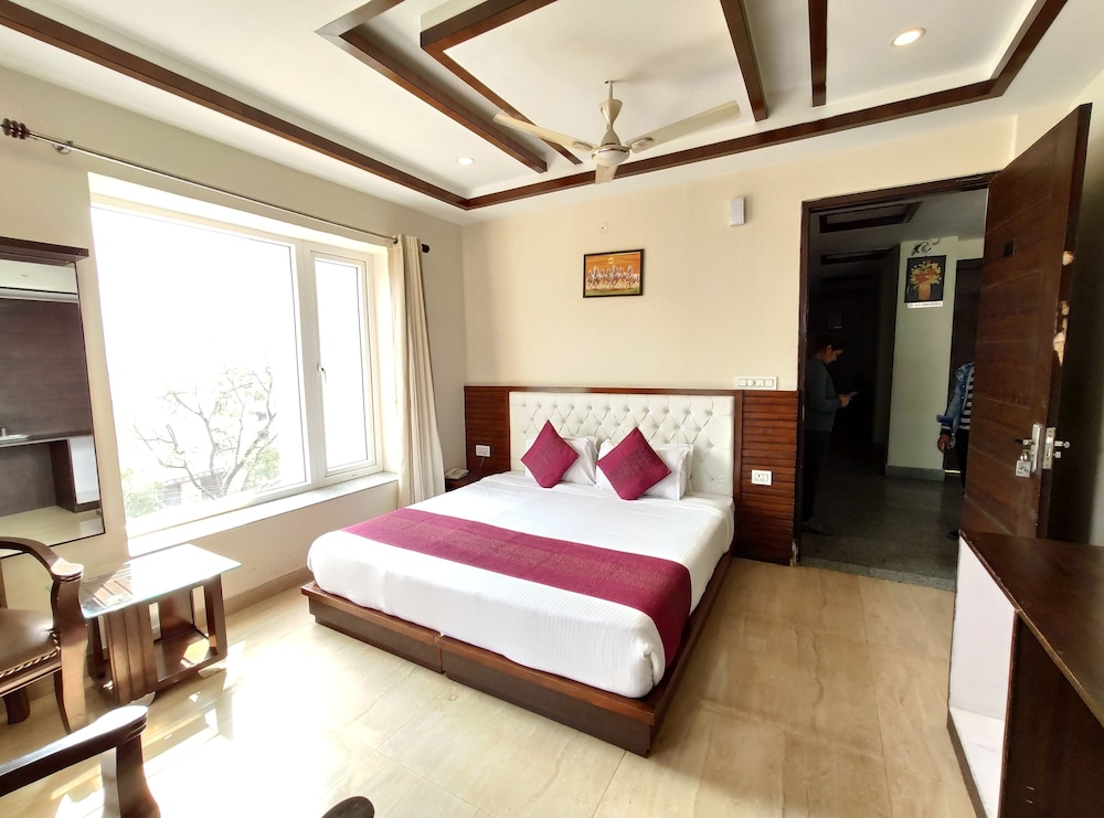 Deluxe Double Room - Photo 1