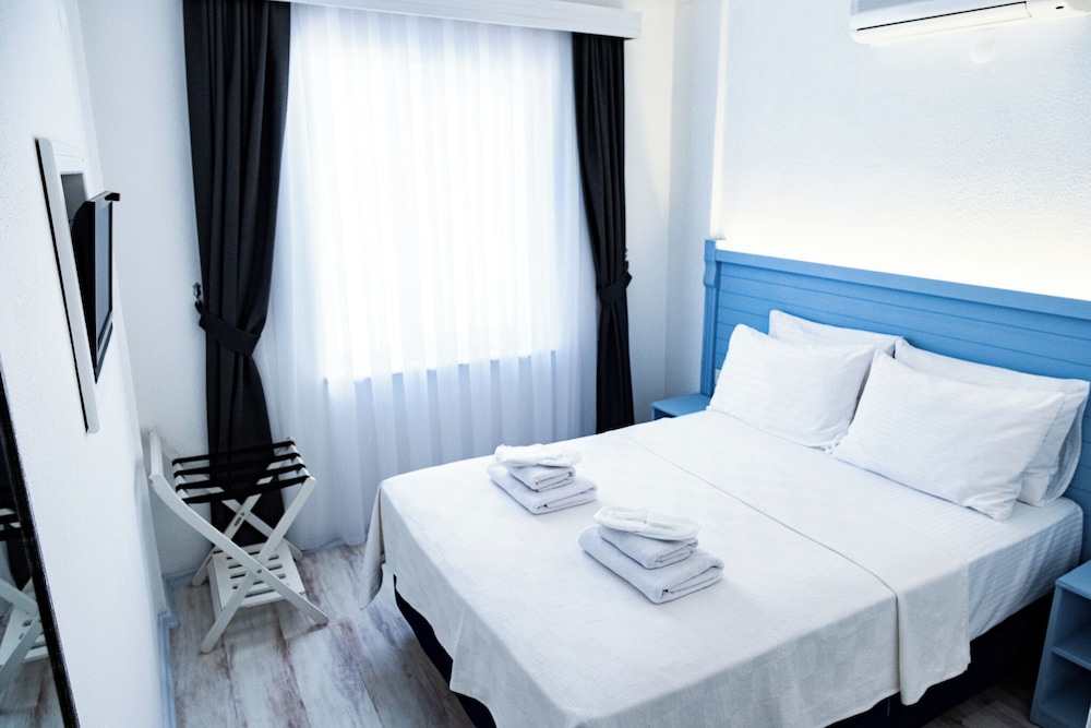 Standard Double Room, Hill View