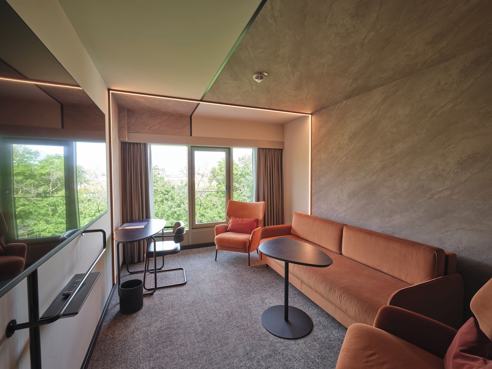 Premium Junior Suite - Photo 3