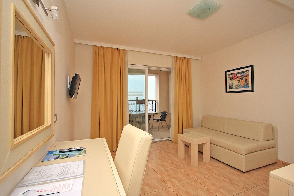 Basic Apartment