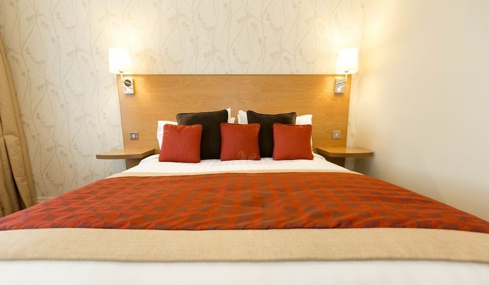Comfort Room, 1 Queen Bed, Non Smoking - Photo 9