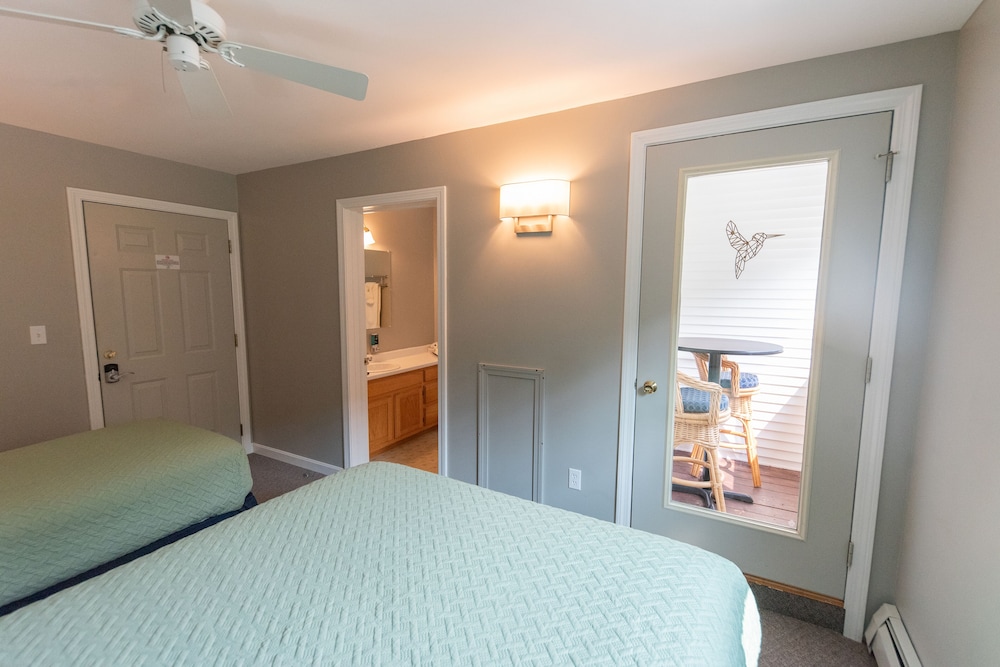 Room, Multiple Beds photo 2