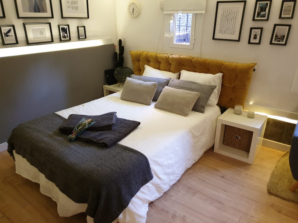 Studio, 1 Double Bed photo 3
