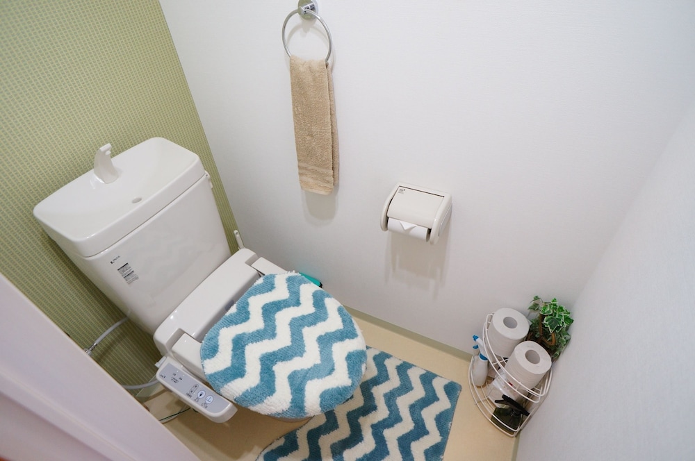 Twin Room, Non Smoking (201) - Photo 2