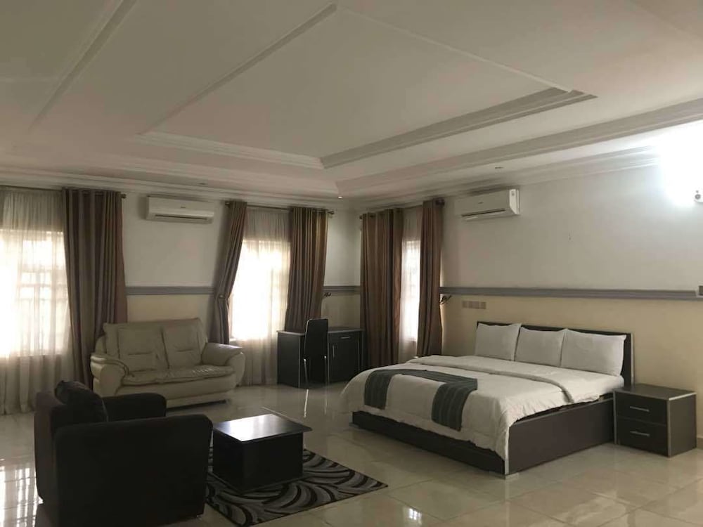 Luxury Room