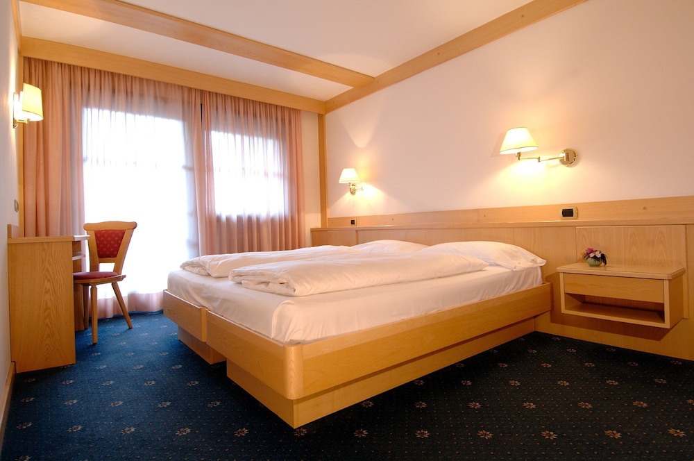 Economy Double or Twin Room - Photo 2