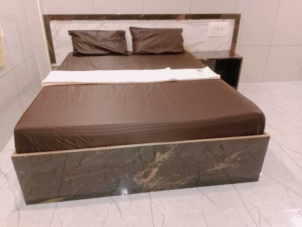 Deluxe Double Room, City View photo 1