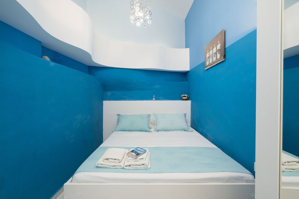 Deluxe Suite, Jetted Tub, Sea View