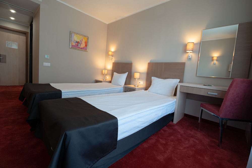 Standard Room - Photo 1