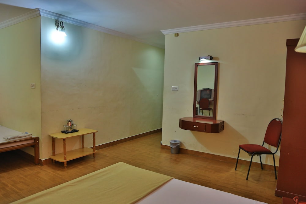STANDARD ROOM NON SMOKING SINGLE USE ( AC ). photo 2