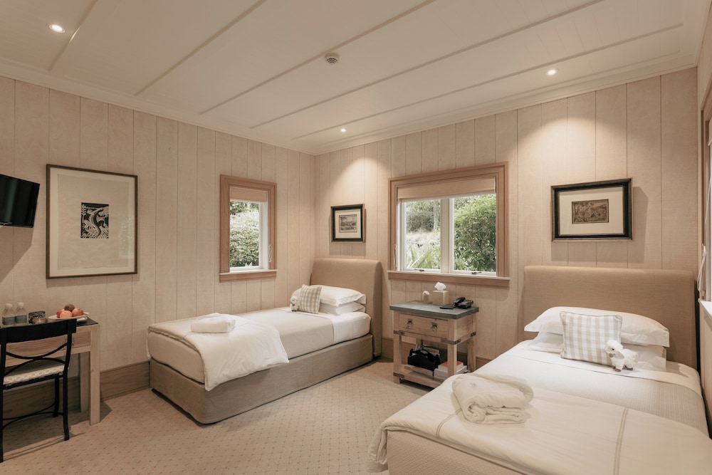Ocean View Two Bedroom Family Suite photo 2