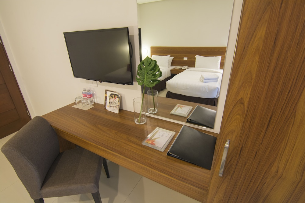 Deluxe Twin Room - Photo 2