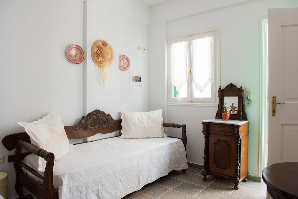 Standard Apartment, Sea View (3 pax) photo 3