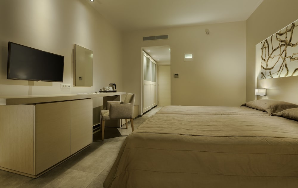 Deluxe Double Room - Photo 3