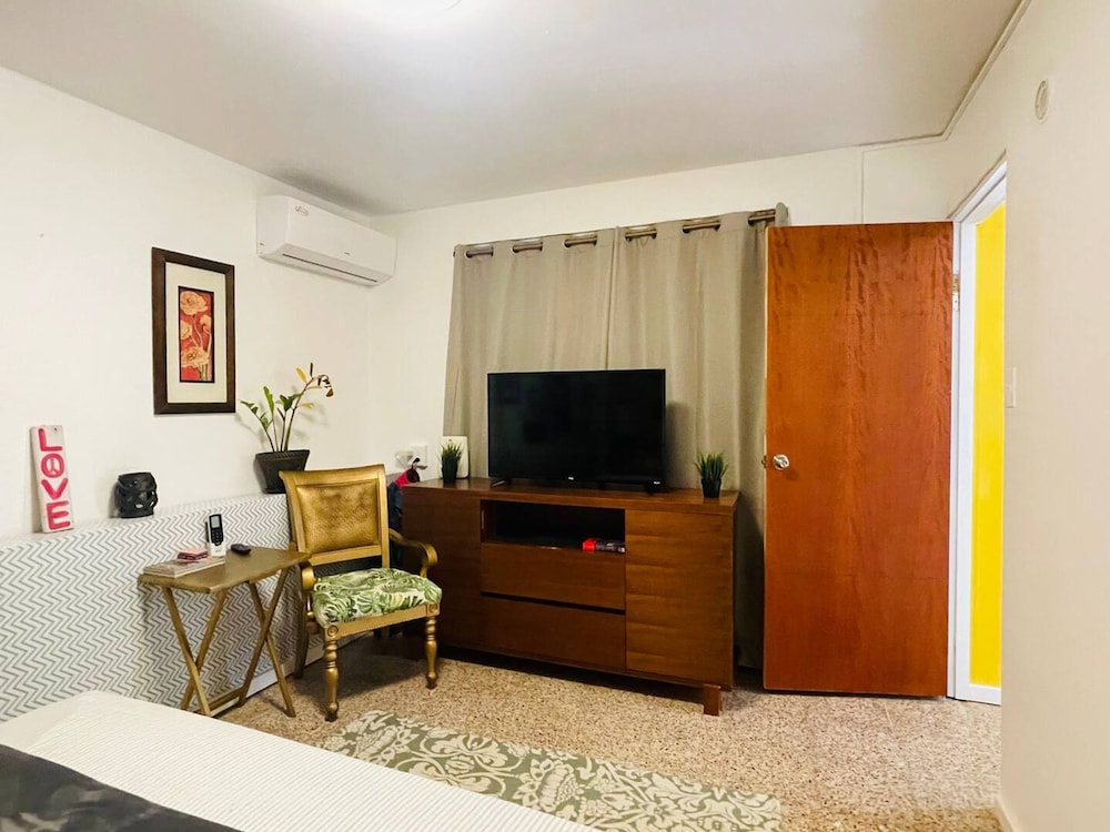 Apartment photo 3