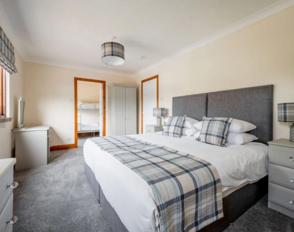 Exclusive Quadruple Room - Photo 1
