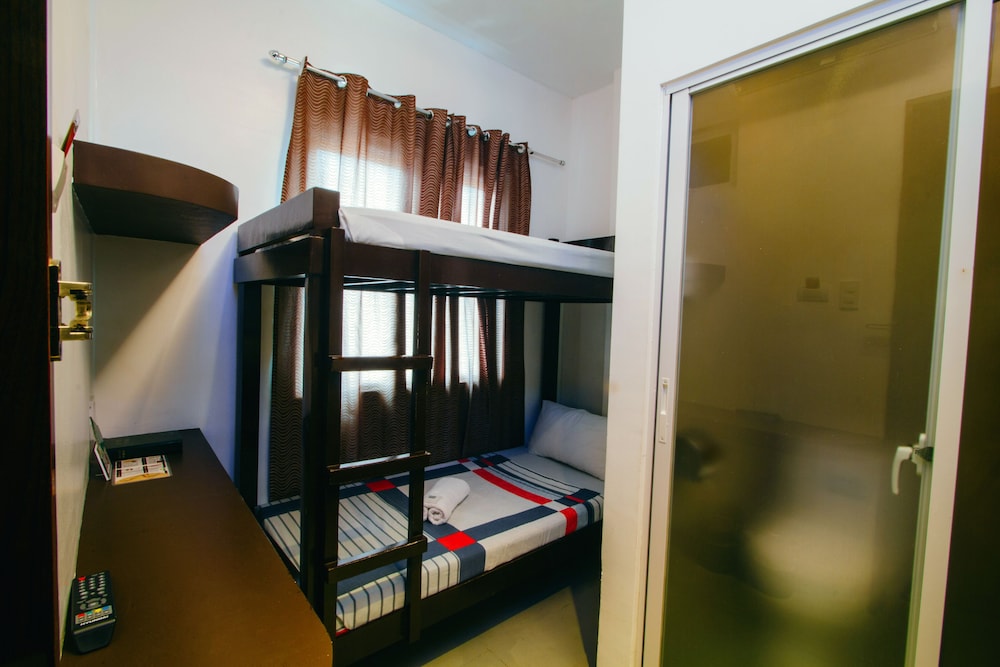 Standard Bunk Room