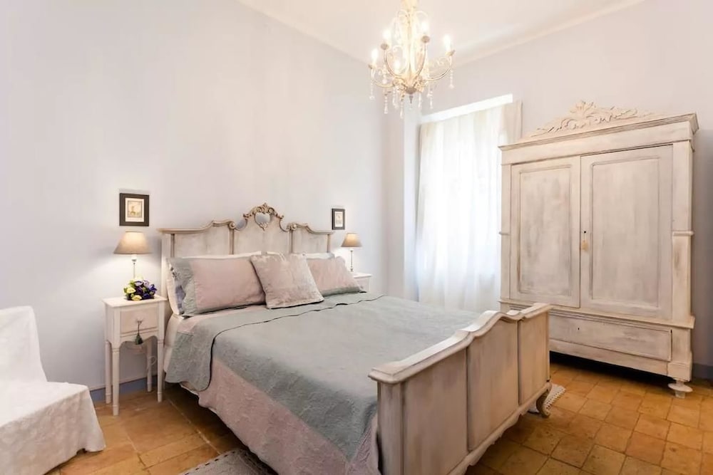 Standard Double Room, Ensuite, City View photo 3