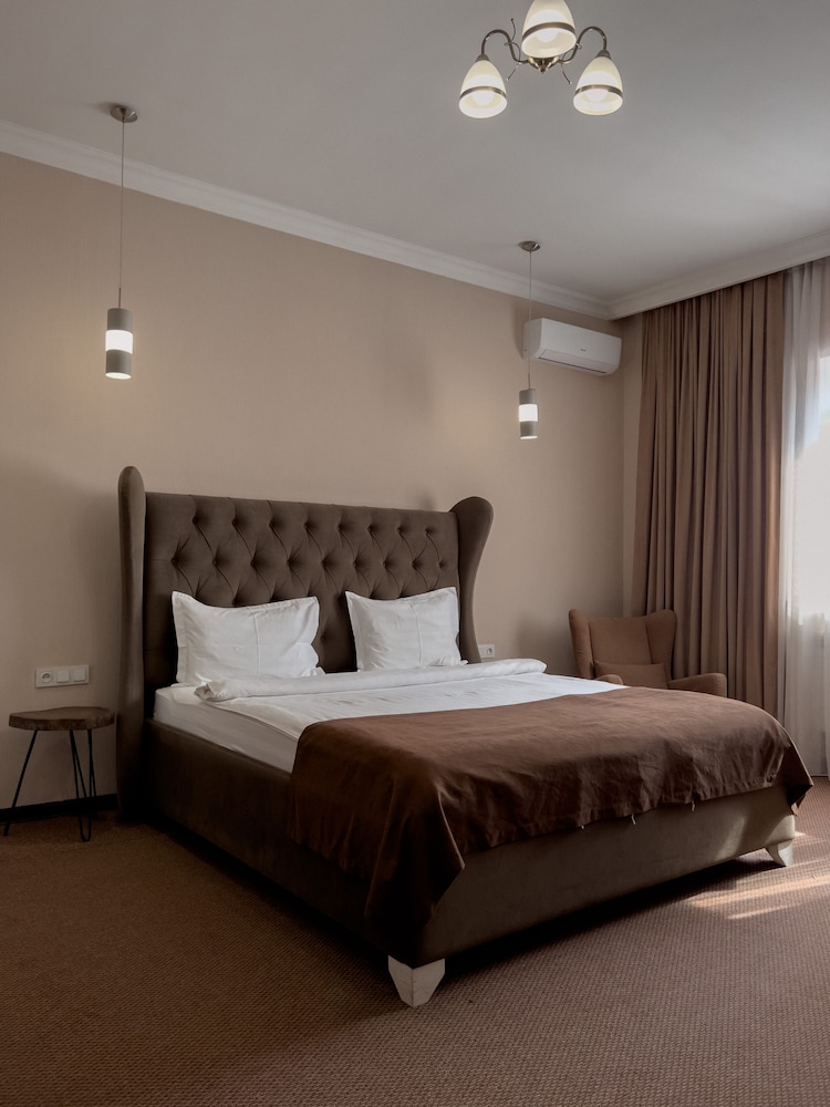 Deluxe Double Room photo 3